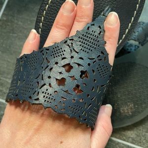 Navy Tory Burch Sandals